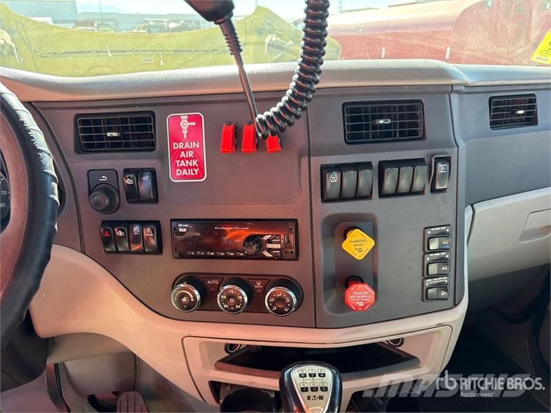 Peterbilt 579 Autotractoare