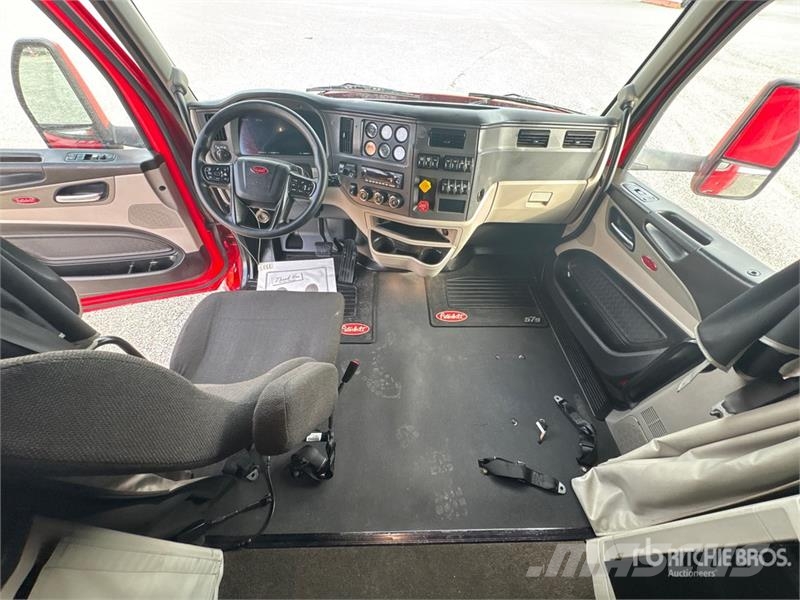 Peterbilt 579 Trekkers