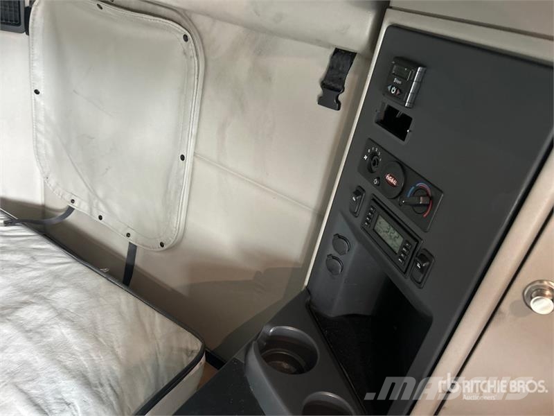 Peterbilt 579 Trekkers