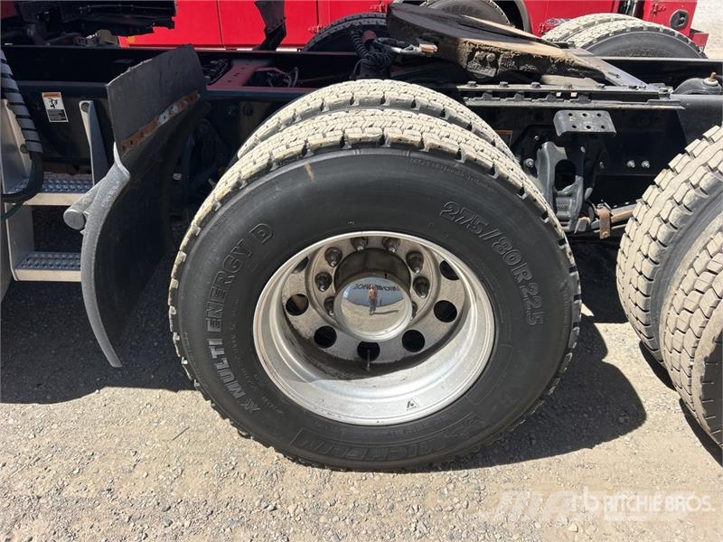 Peterbilt 579 Prime Movers