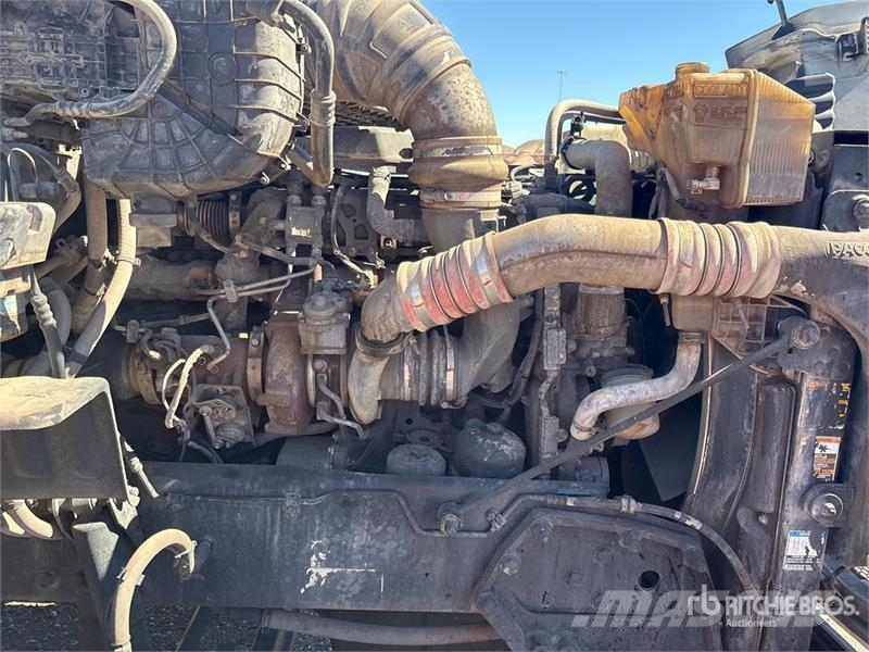 Peterbilt 579 وحدات الجر