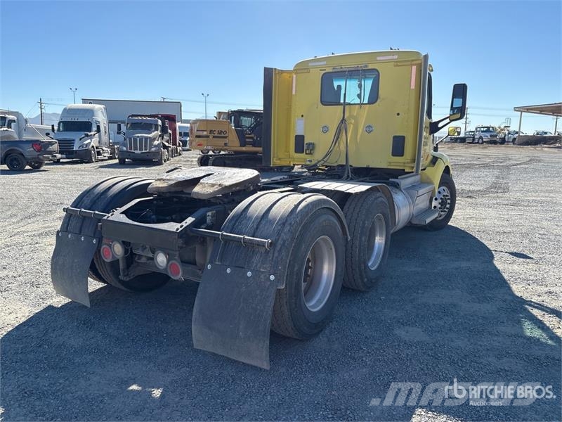 Peterbilt 579 Autotractoare