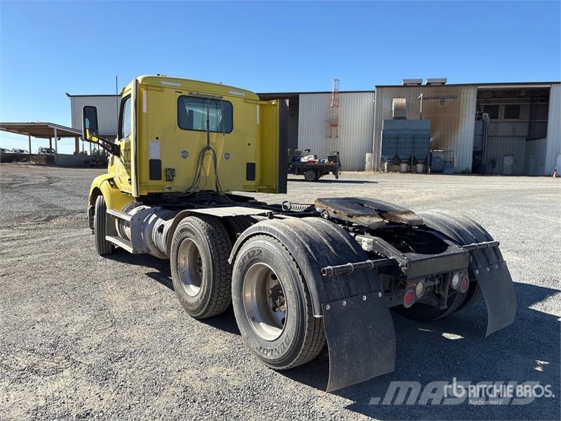 Peterbilt 579 Autotractoare