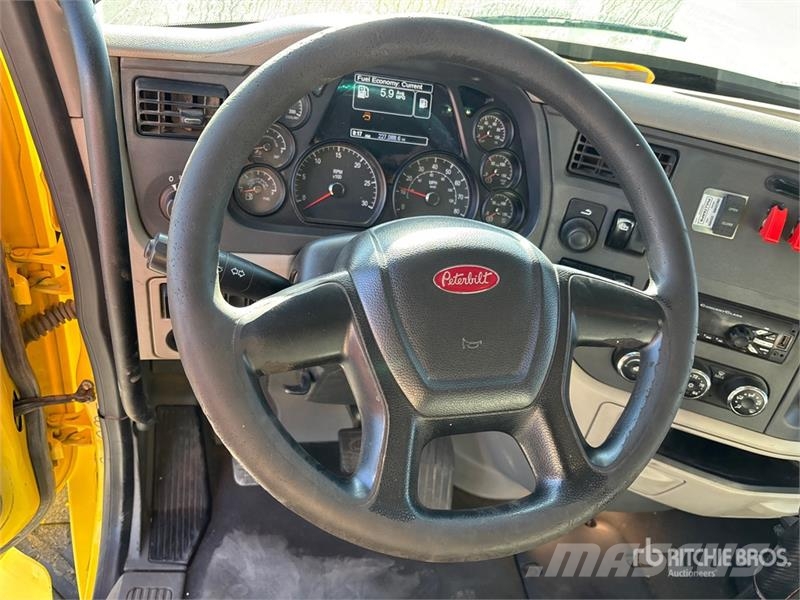 Peterbilt 579 Autotractoare