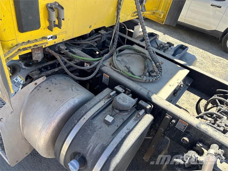 Peterbilt 579 Autotractoare