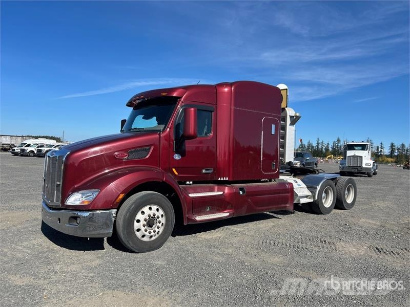 Peterbilt 579 Vilcēji