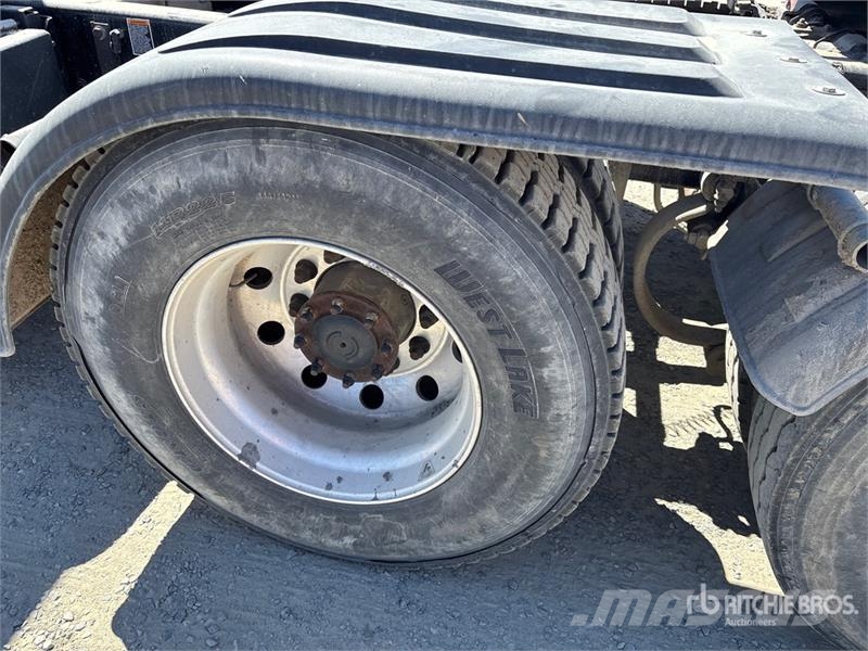 Peterbilt 579 Autotractoare