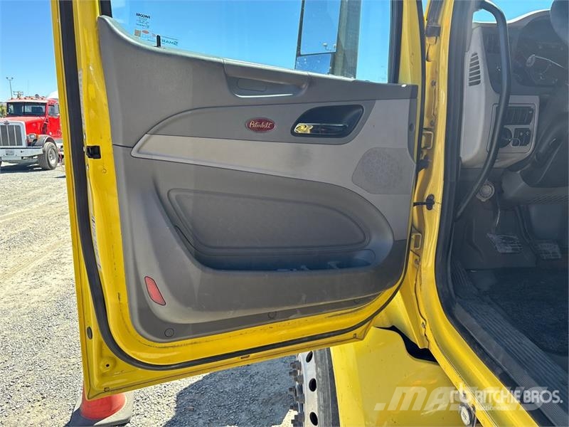 Peterbilt 579 Autotractoare
