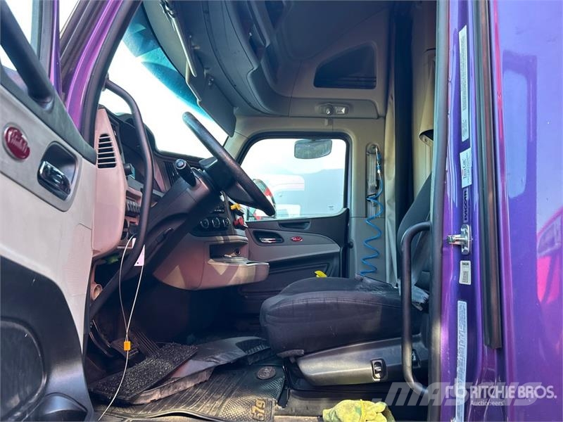 Peterbilt 579 Prime Movers