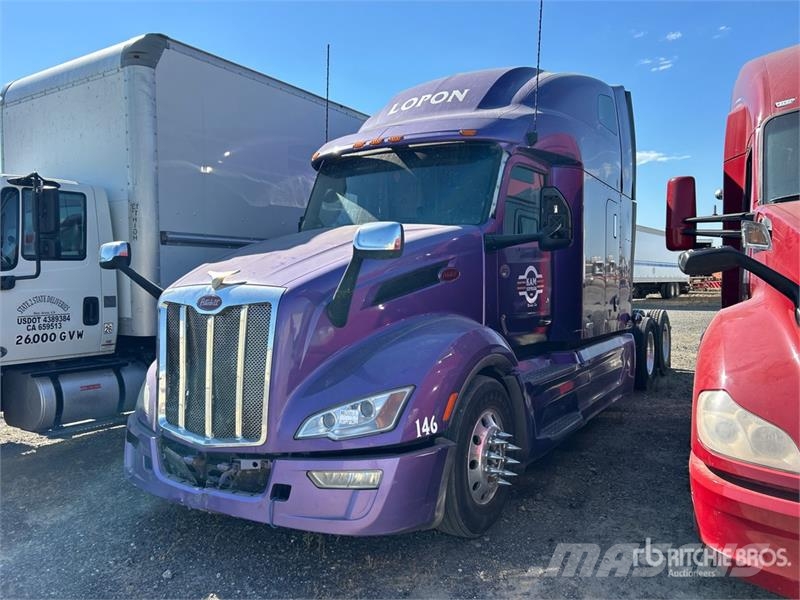 Peterbilt 579 Prime Movers