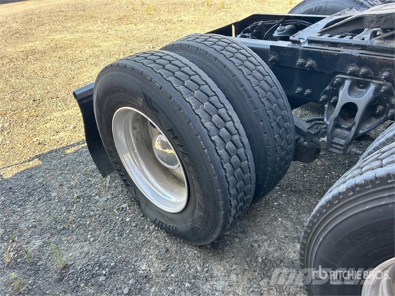 Peterbilt 579 Prime Movers