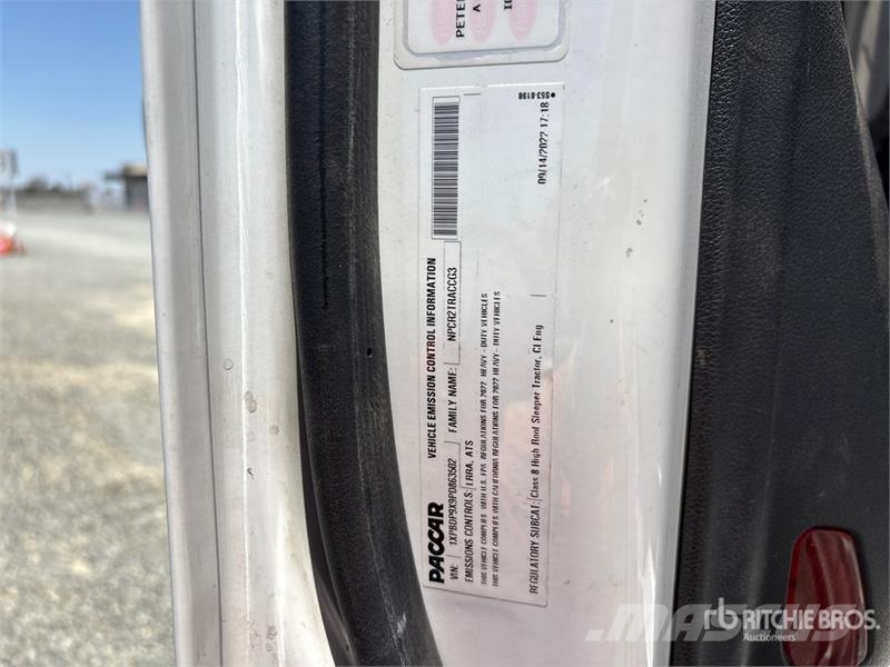 Peterbilt 579 中古トラクターヘッド | トレーラーヘッド