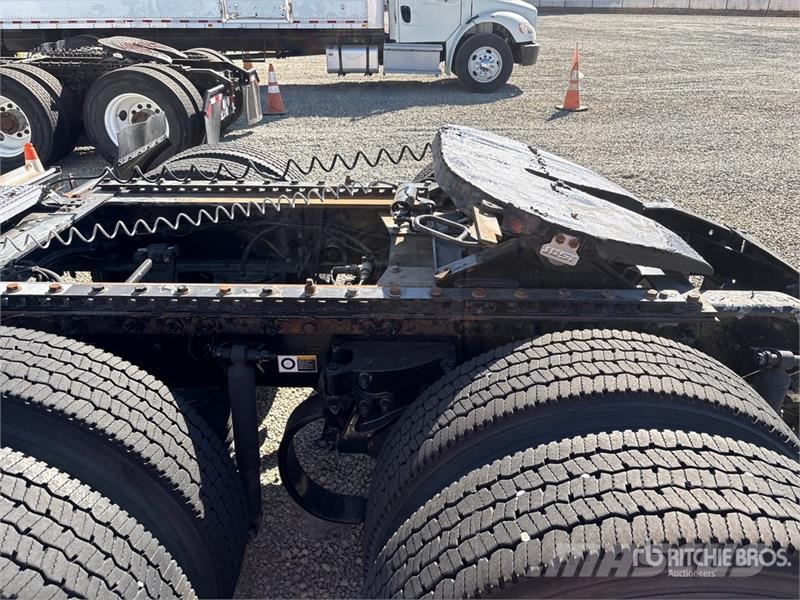 Peterbilt 579 وحدات الجر