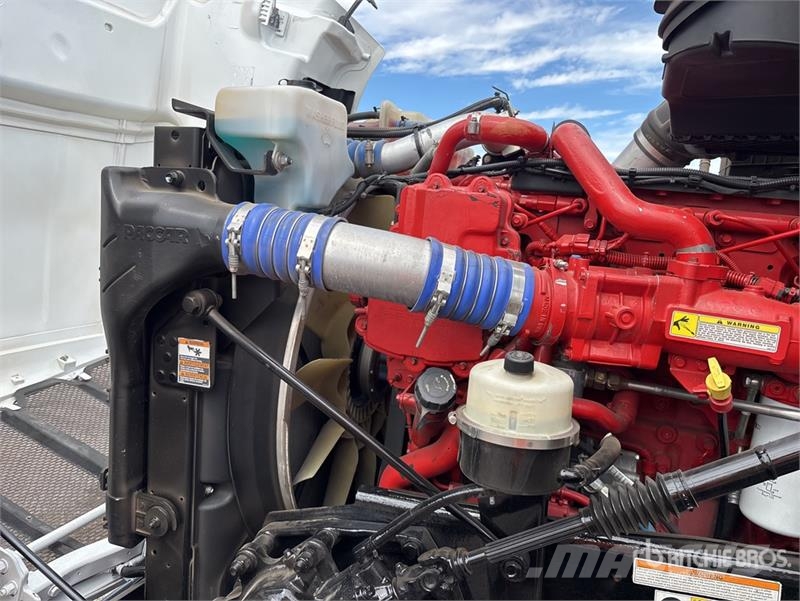 Peterbilt 579 4000 gal 6x4 Water Truck Water bowser