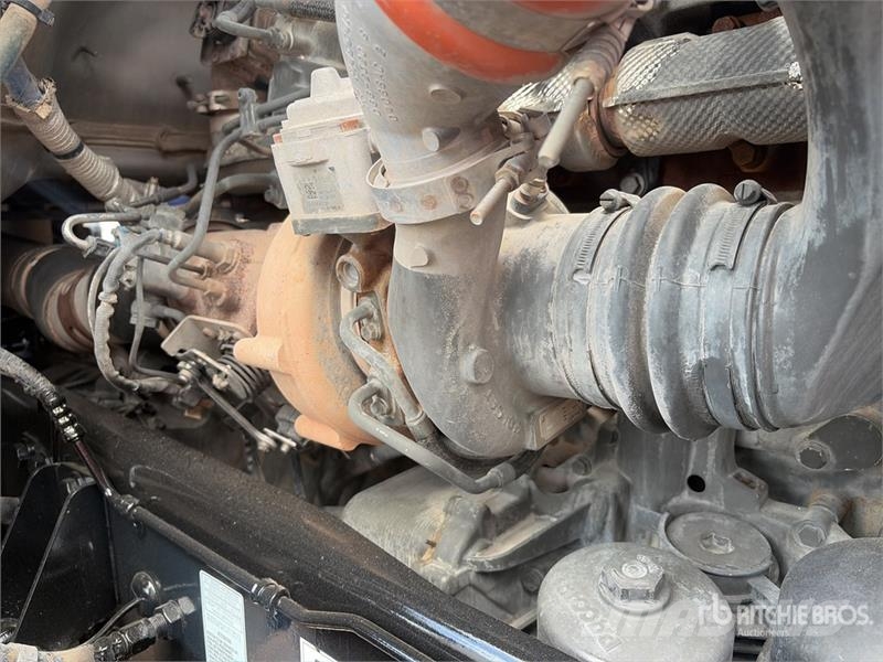 Peterbilt 579 4x2 S/A Day Cab Truck Tractor (Inoperable) Trekkvogner