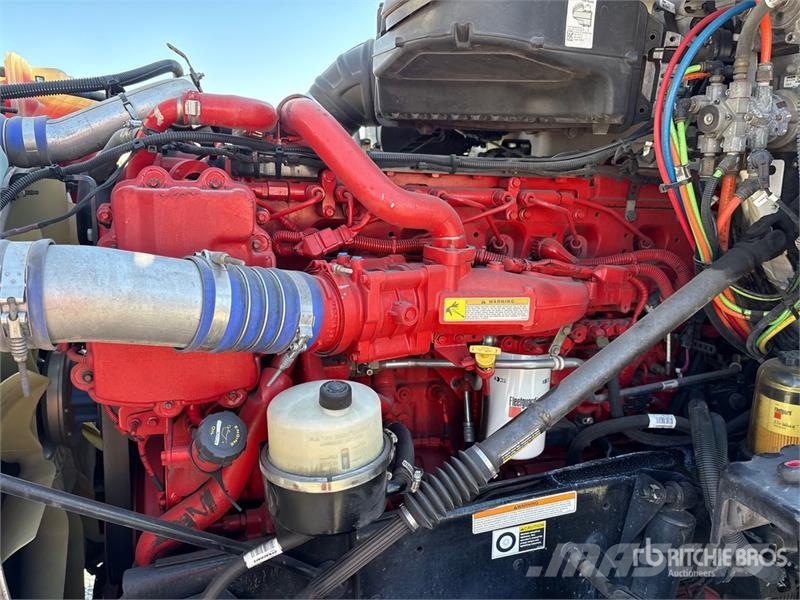 Peterbilt 579 4x2 S/A Day Cab Truck Tractor وحدات الجر