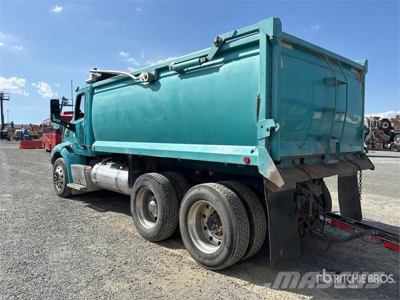 Peterbilt 579 6x4 T/A Dump Truck Pašizgāzējs