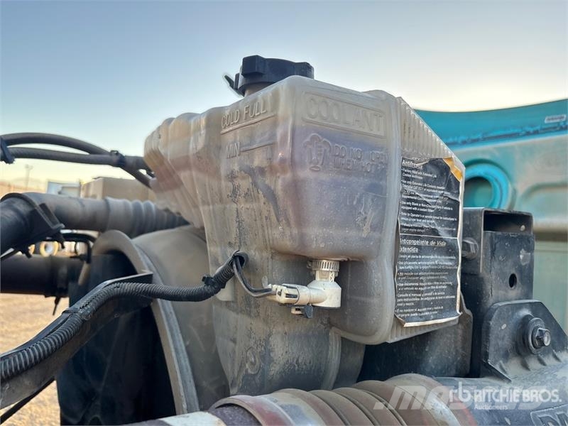 Peterbilt 579 6x4 T/A Dump Truck Tipper trucks