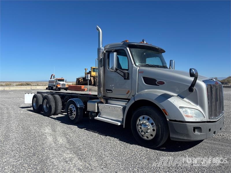 Peterbilt 579 Cab and Chassis Kabine in notranjost
