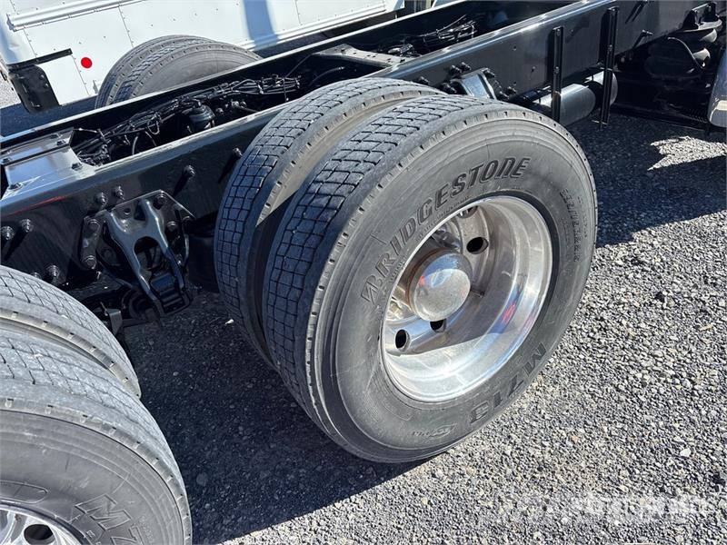 Peterbilt 579 Cab and Chassis Kabine in notranjost