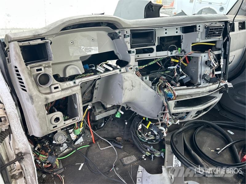 Peterbilt 579 Truck Cab Outros componentes