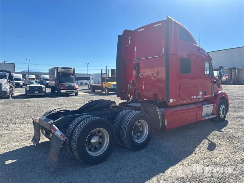 Peterbilt 587 Vilcēji