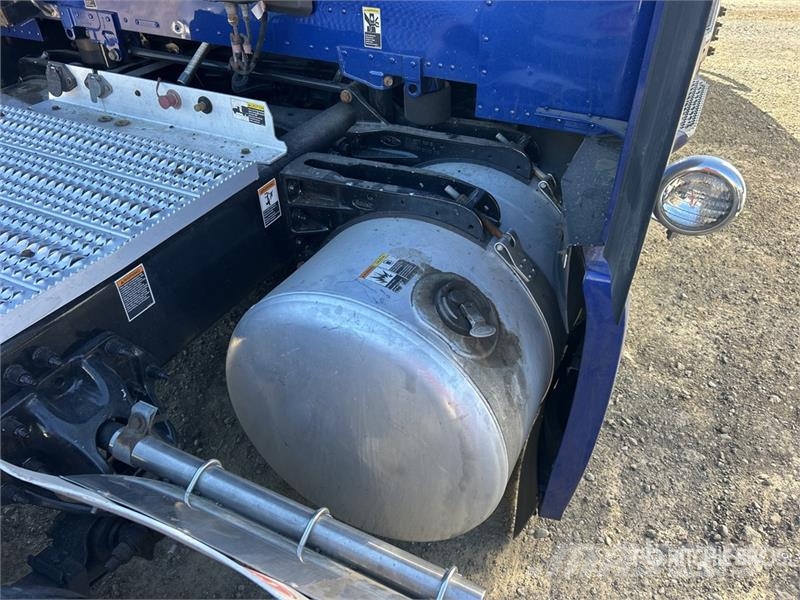Peterbilt 6x4 T/A Sleeper Truck Tractor Sattelzugmaschinen
