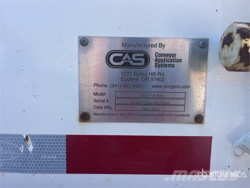 Peterbilt CAS FB22 Fat Boy on Peterbilt 567 12x4 Stone Spre ماكينات الحصاة والخرسانة