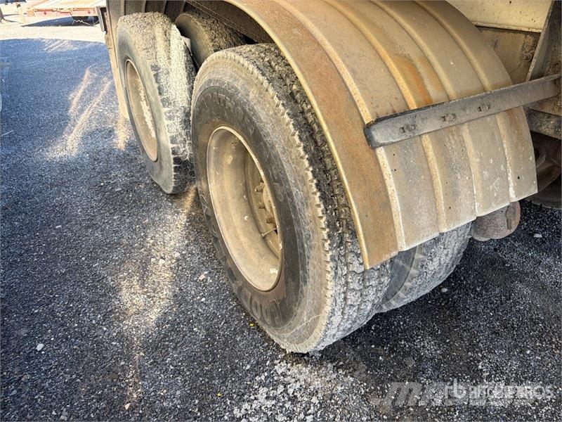Peterbilt on Peterbilt 365 6x4 Vacuum Excavator Truck Vakuumski tovornjaki