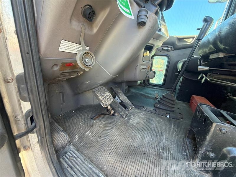 Peterbilt on Peterbilt 365 6x4 Vacuum Excavator Truck Vakuumski tovornjaki