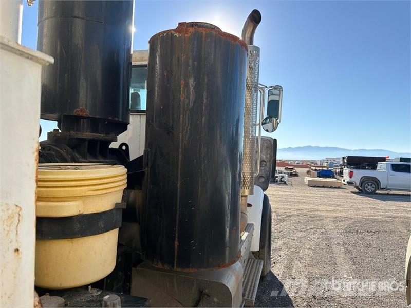 Peterbilt Products sucker on  Peterbilt 365 6x4 Vacuum Excav Vakuumski tovornjaki