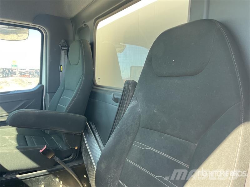 Peterbilt Tornado F3 Eco-Lite on Peterbilt 548 10x4 Vacuum Camiones aspiradores/combi