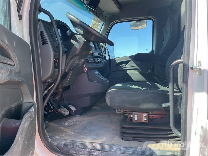 Peterbilt Tornado F3 Eco-Lite on Peterbilt 548 10x4 Vacuum Camiones aspiradores/combi