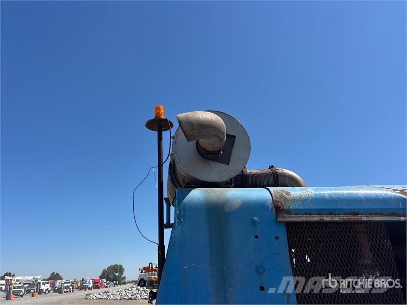 Pettibone 204 Rough terrain trucks
