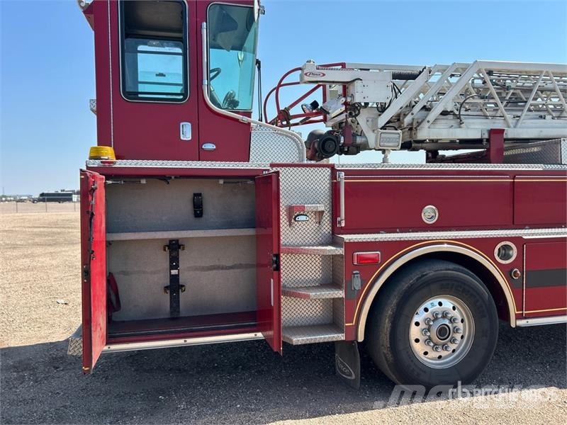 Pierce 4x2 Fire Truck 소방차