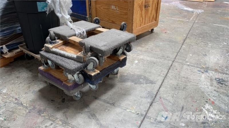 Pines 53 ft x 102 in T/A Van Trailer Skříňové přívěsy