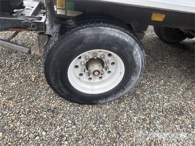 Pioneer Truckweld 15 ft 6 in Tri/A Turntable Pup Dump Trai Tipphengere