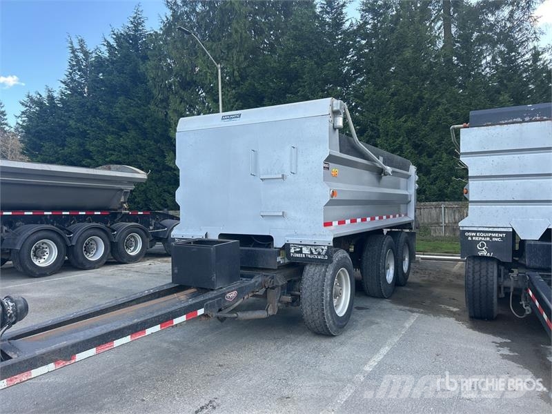 Pioneer Truckweld Tri/A Turntable Pup Dump Trailer Kipper