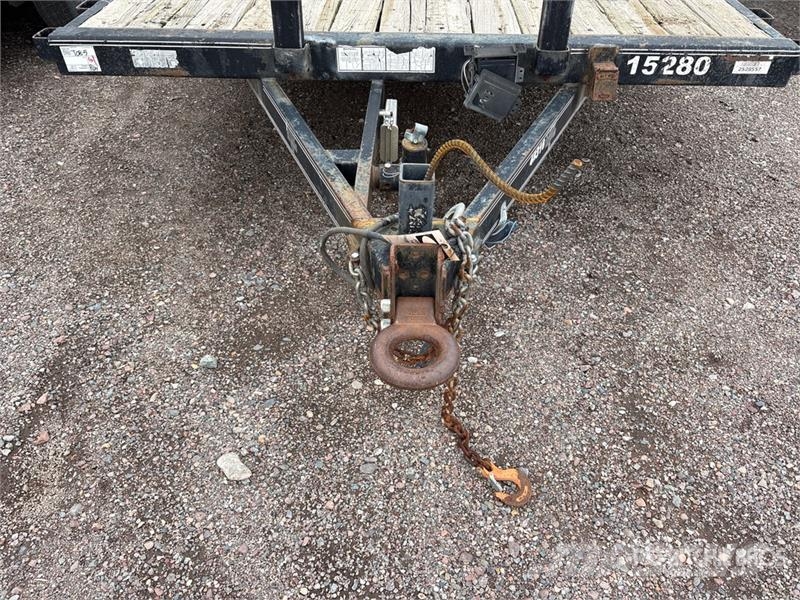 PJ 16 ft T/A Utility Trailer Citas piekabes
