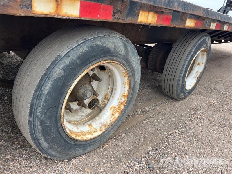 PJ 35 ft T/A Gooseneck Equipment Trailer Oprijwagen