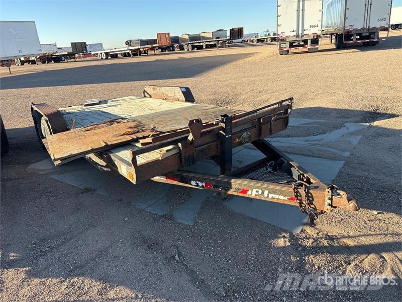 PJ Trailers Trailers 18 ft T/A Equipment Trailer Auto pārvadāšanas treileri