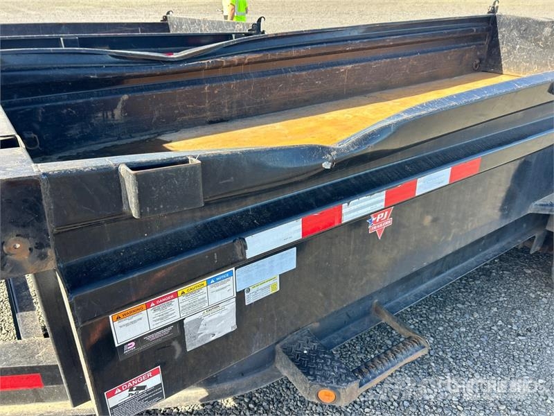 PJ Trailers Trailers 16 ft T/A Dump Utility Trailer Самоскиди