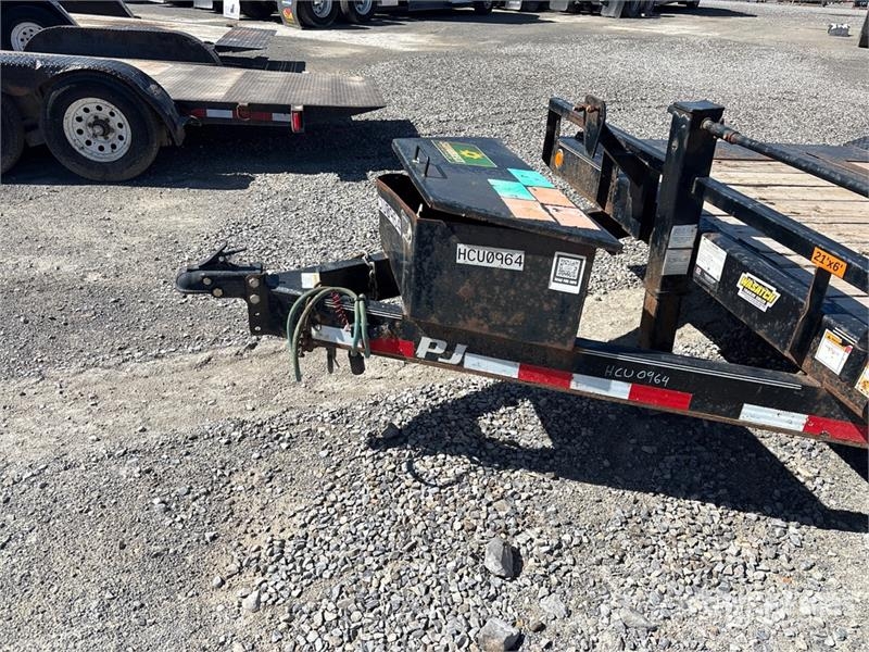 PJ Trailers Trailers 14060 lb 20 ft T/A Tilt Deck Tra Plataformas bajas