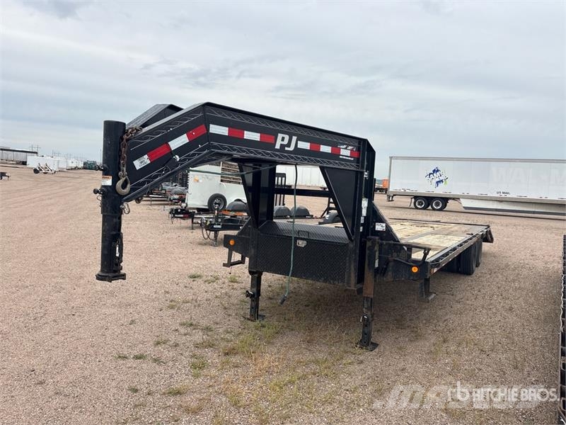 PJ Trailers Trailers 28 ft T/A Gooseneck Equipment Tr Prikolice za autotransportere