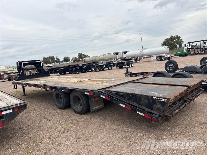 PJ Trailers Trailers 28 ft T/A Gooseneck Equipment Tr Prikolice za autotransportere
