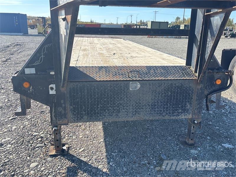 PJ Trailers Trailers 29 ft Tri/A Equipment Trailer Vehicle transport trailers