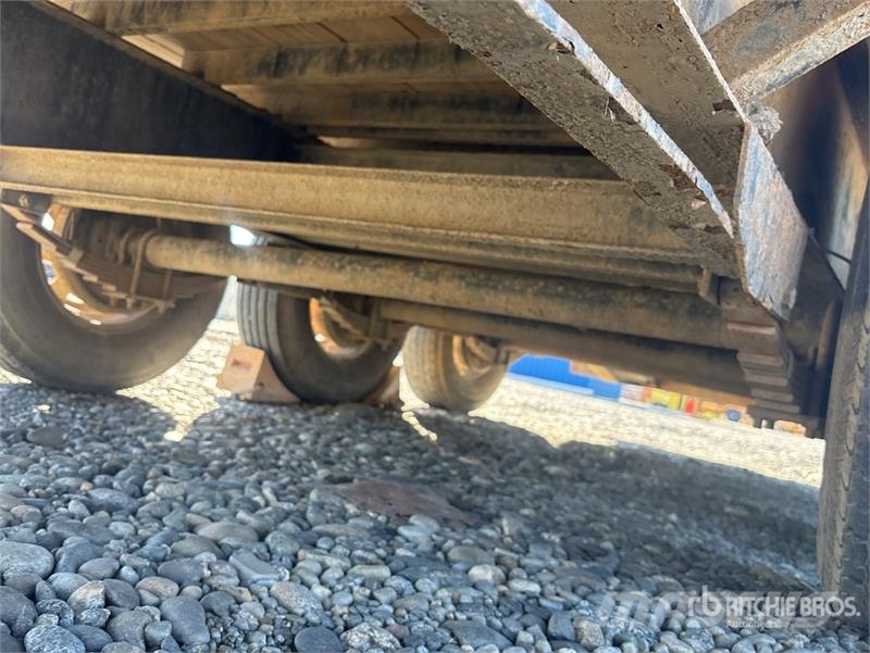 PJ Trailers Trailers 29 ft Tri/A Equipment Trailer Vehicle transport trailers