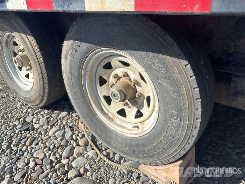 PJ Trailers Trailers 29 ft Tri/A Equipment Trailer Vehicle transport trailers