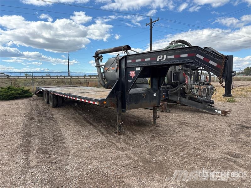 PJ Trailers Trailers 3F392 30 ft T/A Gooseneck Equipm Biltransporter henger