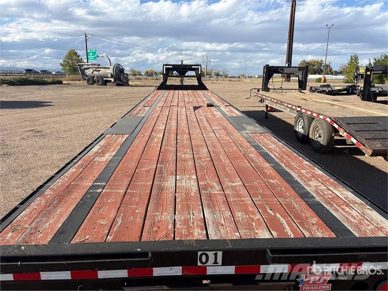 PJ Trailers Trailers 40 ft T/A Gooseneck Flatbed Trai 平板式/側卸式拖車
